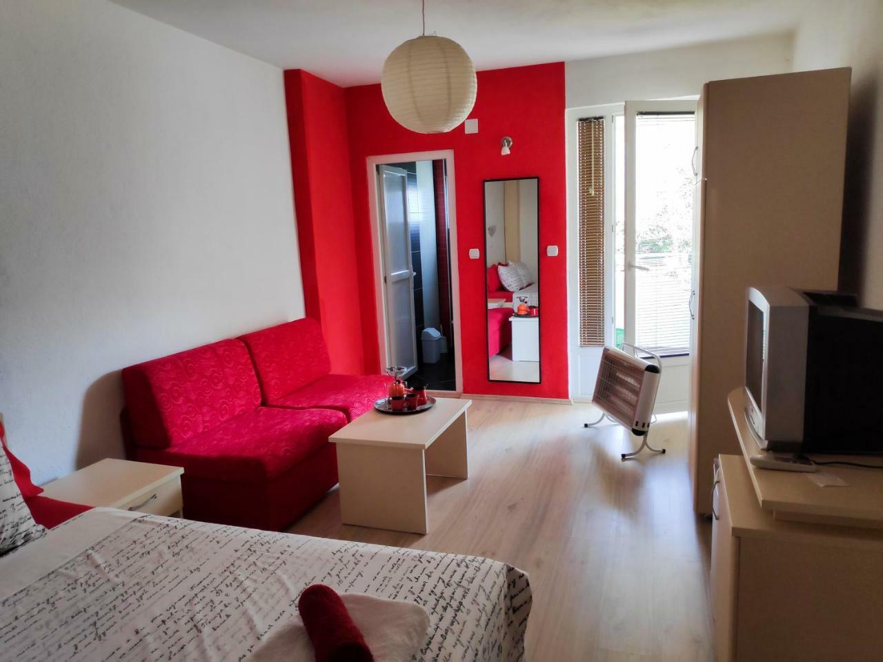 Central Studios & Rooms Ohrid Bagian luar foto
