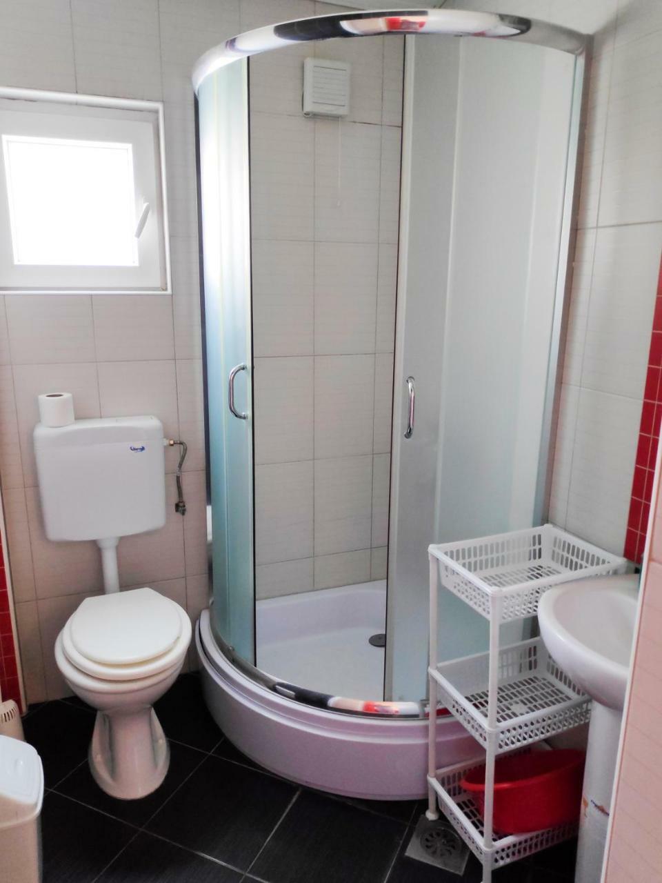 Central Studios & Rooms Ohrid Bagian luar foto