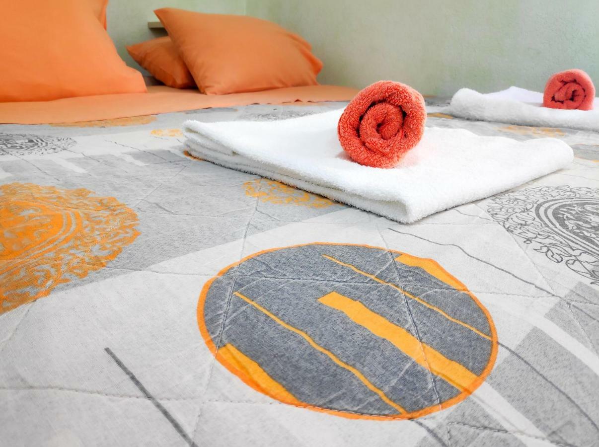 Central Studios & Rooms Ohrid Bagian luar foto