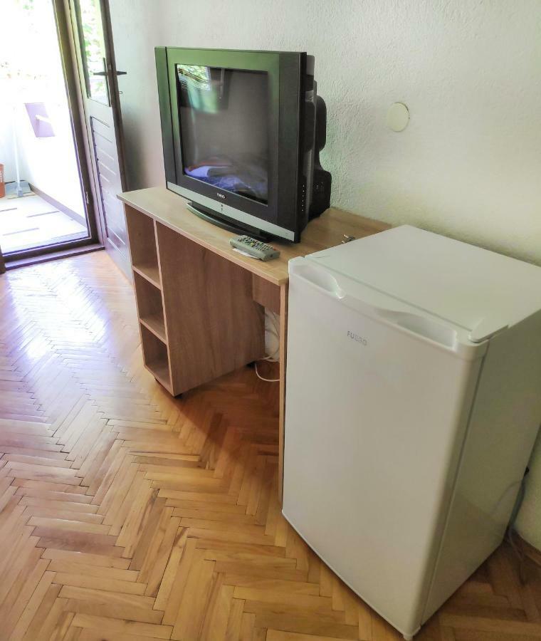 Central Studios & Rooms Ohrid Bagian luar foto